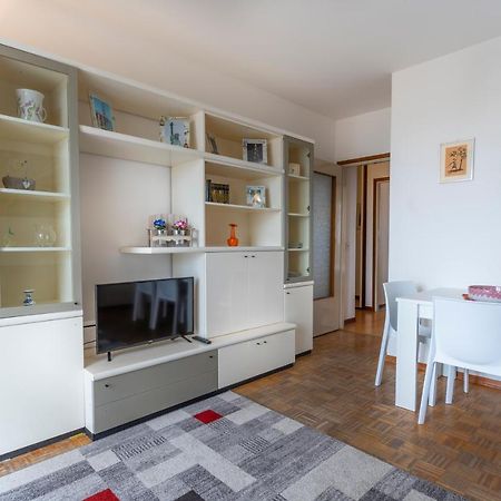 Zia Dina Apartment Pasian di Prato Kültér fotó