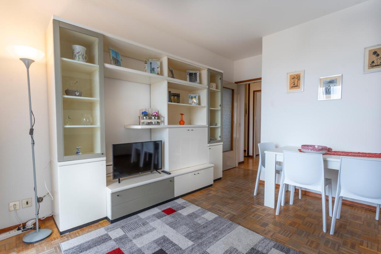 Zia Dina Apartment Pasian di Prato Kültér fotó